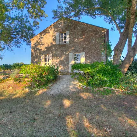 빌라 Large House With Pool Sleeping Up To 10 People