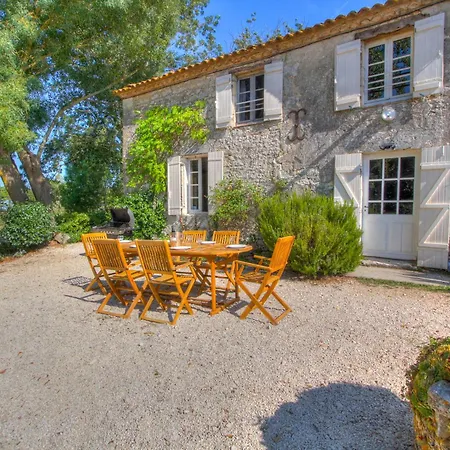 빌라 Large House With Pool Sleeping Up To 10 People *