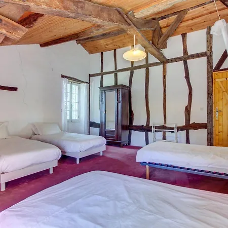 Large House With Pool Sleeping Up To 12 People Gageac-et-Rouillac