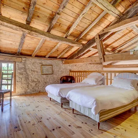 Large House With Pool Sleeping Up To 10 People * Gageac-et-Rouillac